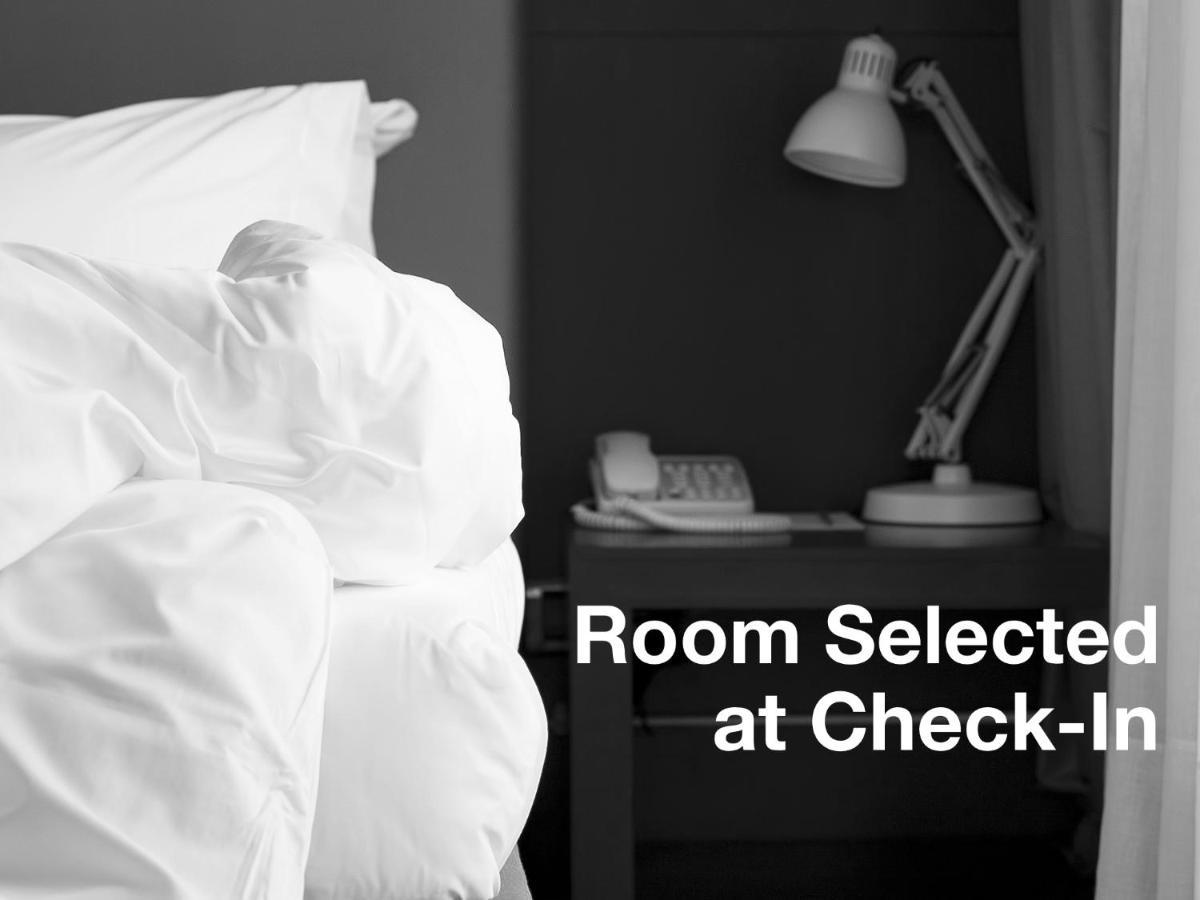 Holiday Inn Express Bloomington West By Ihg Room photo
